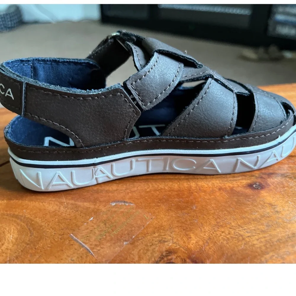 Nautica Mikkel 2 Toddler Boys Fisherman Sandals Brown Bark Size 8 KA3536